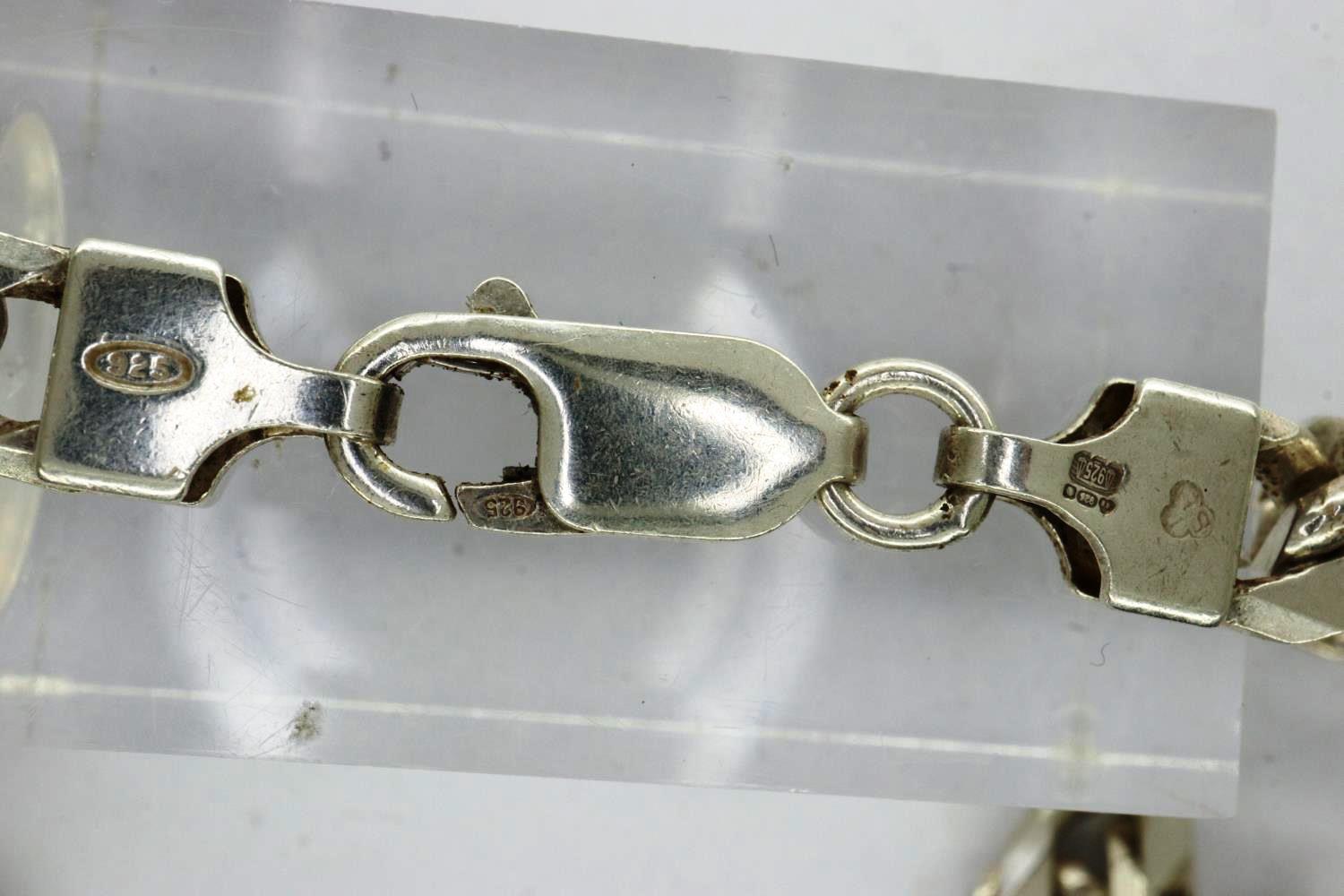 925 silver heavy gauge flat link neck chain, L: 50 cm, 33g. UK P&P Group 0 (£6+VAT for the first lot - Image 2 of 2