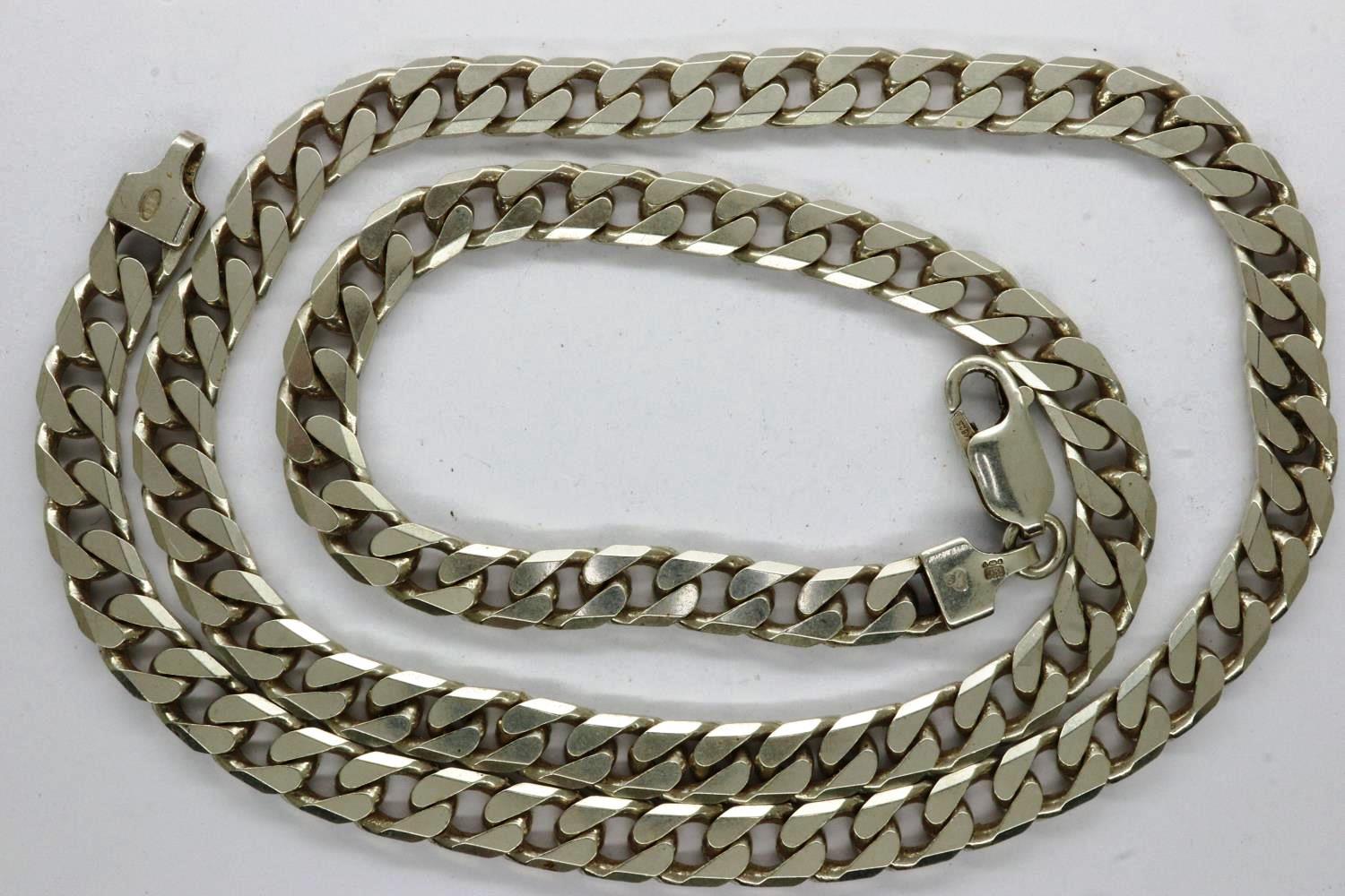 925 silver heavy gauge flat link neck chain, L: 50 cm, 33g. UK P&P Group 0 (£6+VAT for the first lot
