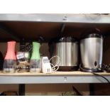 Quantity of mixed kitchenware. All electrical items in this lot have been PAT tested for safety