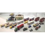 Selection of OO scale buses, wagons, cars etc, mostly in very good condition, unboxed, plus 1/43