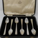 Set of six silver plated tea spoons, cased. UK P&P Group 1 (£16+VAT for the first lot and £2+VAT for