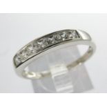 9ct white gold ring set with cubic zirconia, size R, 2.1g. UK P&P Group 0 (£6+VAT for the first