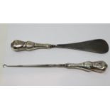 Hallmarked silver handled shoe horn and button hook, Birmingham assay. UK P&P Group 1 (£16+VAT for