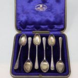 Set of six hallmarked silver teaspoons, maker JR, boxed, 104g. UK P&P Group 1 (£16+VAT for the first
