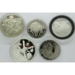 Collection of five commemorative coins to include an IWM 2020 Churchill half crown with