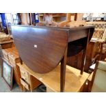 Oak drop leaf kitchen table. Not available for in-house P&P