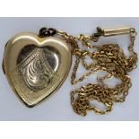9ct gold pendant necklace with heart locket, chain L: 44 cm, 5.1g. UK P&P Group 1 (£16+VAT for the