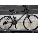 Raleigh Activator mens road bike 21 speed, 20 inch frame. Not available for in-house P&P
