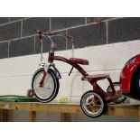 Vintage Radio Flyer childs tricycle. Not available for in-house P&P