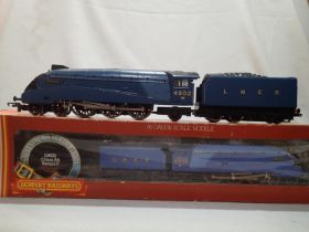 OO scale Hornby R372, class A4, Seagull, 4902, Blue L.N.E.R in excellent condition, no paperwork,