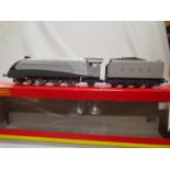 OO scale Hornby class A4, Silver King, 2511, LNER Grey, in excellent condition, no paperwork, box is