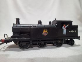 OO scale kit built 0.6.2 tank, finished in stain black, 69344, Early Crest, excellent build and