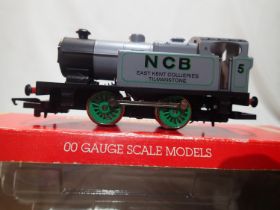 OO scale Hornby R068, N.C.B, East Kent Collieries, Tilman stone, no 5 Grey, in excellent