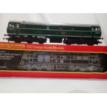 OO scale Hornby R357, brush type 2, AIA-AIA diesel, D5572, Green Late Crest, in excellent condition,