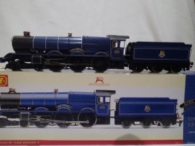 OO scale Hornby R3102 King Class 6023, King Edward II, Blue Early Crest, limited edition 0296/