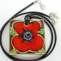 Anita Harris ceramic poppy pendant necklace, L: 50 cm, boxed. UK P&P Group 1 (£16+VAT for the