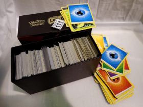 Approx 600 Pokemon cards in a lost origin box. UK P&P Group 1 (£16+VAT for the first lot and £2+