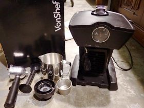 Vonshef bar espresso maker. Not available for in-house P&P