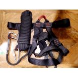 New safety harness with climbing rope 15 metres x 10 m thick. UK P&P Group 1 (£16+VAT for the