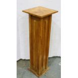 Ormsby of Scarisbrick golden oak torchere, 30 x 30 x 97 cm H. Not available for in-house P&P