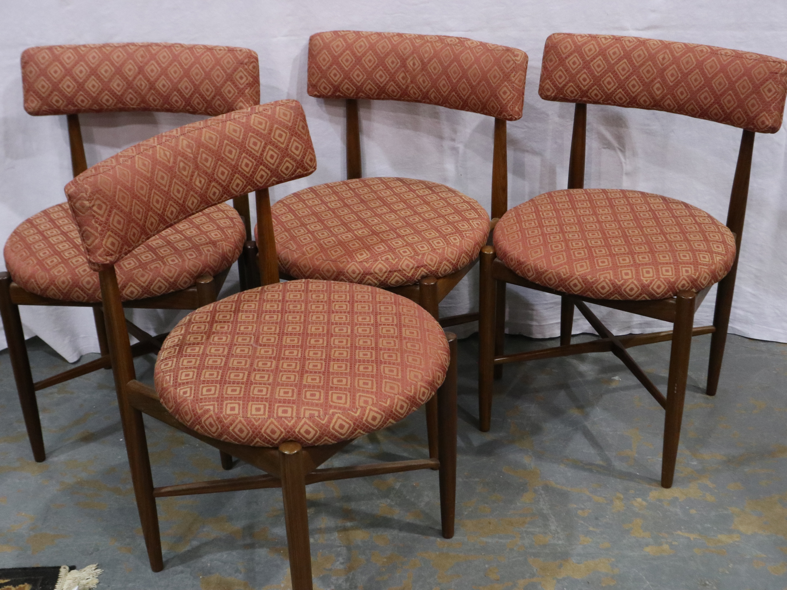 A set of six G Plan 1960s dinging chairs in the Fresco design. Not available for in-house P&P