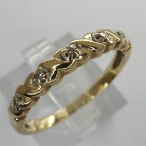 9ct gold ring set with diamonds, size N, 1.7g. UK P&P Group 0 (£6+VAT for the first lot and £1+VAT