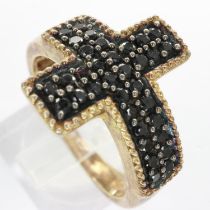 925 silver with 14ct gold overlay ring with black spinel in the form of a cross, size N, 4.7g. UK
