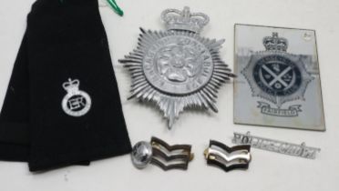Mixed Police Force badges including Lancashire Constabulary helmet plate, American examples etc.