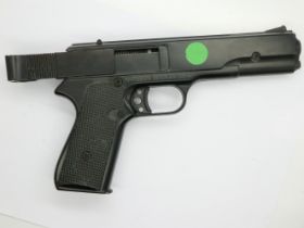 G-10 .177 repeater air pistol. UK P&P Group 1 (£16+VAT for the first lot and £2+VAT for subsequent