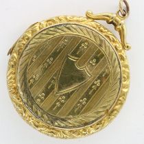 9ct gold locket pendant, H: 40 mm, 8.9g, clear hallmark, locket opens and closes easily, visible