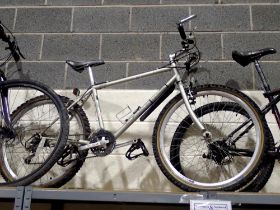 Claud Butler Shinobi mens mountain bike with 21 speed and 18 inch frame. Not available for in-