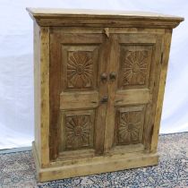 Continental carved oak two door cupboard with naive carved decoration, 94 x 46 x 100 cm. Not