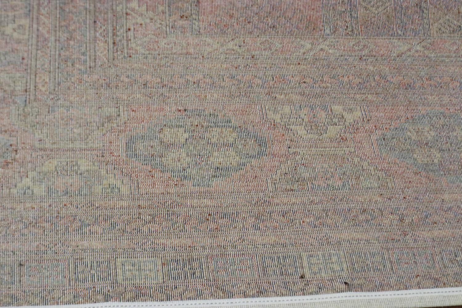 Mossoul red ground floor rug, 300 x 250 cm Not available for in-house P&P - Image 3 of 3