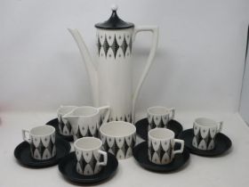 Portmeirion coffee service of fifteen pieces in the Black Diamond pattern, designed by Susan