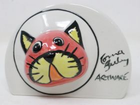 Lorna Bailey Artware cat plaque, no chips or cracks, H: 10 cm. UK P&P Group 1 (£16+VAT for the first