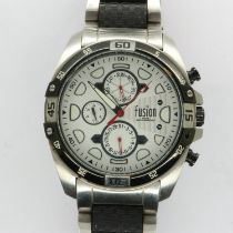 FUSION: gents quartz wristwatch with three subsidiary dials on a stainless steel bracelet, working