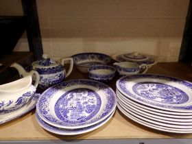 Quantity of Willow pattern tea and dinner ware by Washington. Not available for in-house P&P