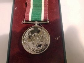 Women's voluntary service medal, boxed. UK P&P Group 1 (£16+VAT for the first lot and £2+VAT for