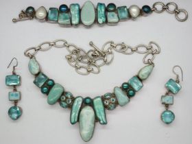 Larimar Caribbean silver jewellery earrings, bracelet and a necklace suite, largest L: 48 cm. UK P&P