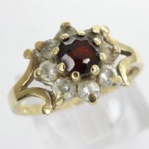 9ct gold cluster ring set with garnet and cubic zirconia, size M, 1.6g. UK P&P Group 0 (£6+VAT for