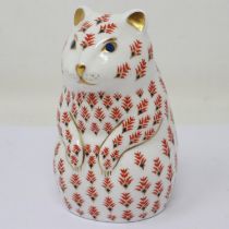 Royal Crown Derby hamster paperweight, seconds quality, no cracks or chips, H: 11 cm. UK P&P Group 1