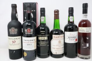 Six mixed bottles of Port. Not available for in-house P&P