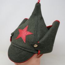 Red Army re-enactment budenovka peaked parade cap, size XL. UK P&P Group 2 (£20+VAT for the first