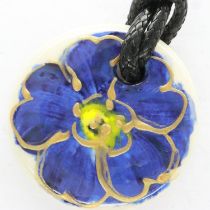 Anita Harris Forget Me Not pendant necklace, limited edition of fifteen only, D: 40 mm, L: 50 cm. UK