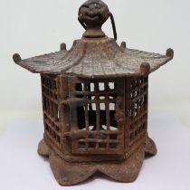 Chinese cast metal hanging cage with damage to roof. UK P&P Group 3 (£30+VAT for the first lot