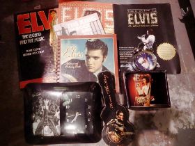 Mixed Elvis ephemera, including clocks. Not available for in-house P&P