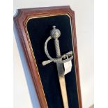 Commemorative Franklin Mint Sir Francis Drake Sword