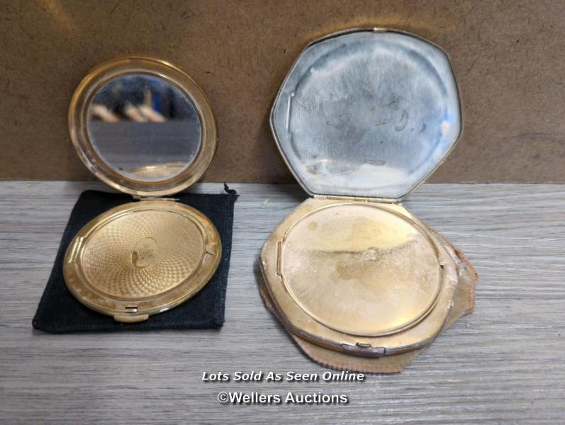 TWO VINTAGE POWDER COMPACTS - Image 2 of 5