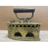 CHINESE BRASS PRESS IRON WITH CHARACTER INSCRIPTION PLAQUE, 21 X 22 X 12CM