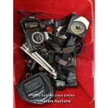 BOX OF ASSORTED OLD CAMERAS AND RELATED ITEMS INCLUDING NIKON,